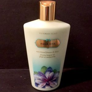 Victoria’s Secret AQUA KISS Lotion New VS Body Lotion